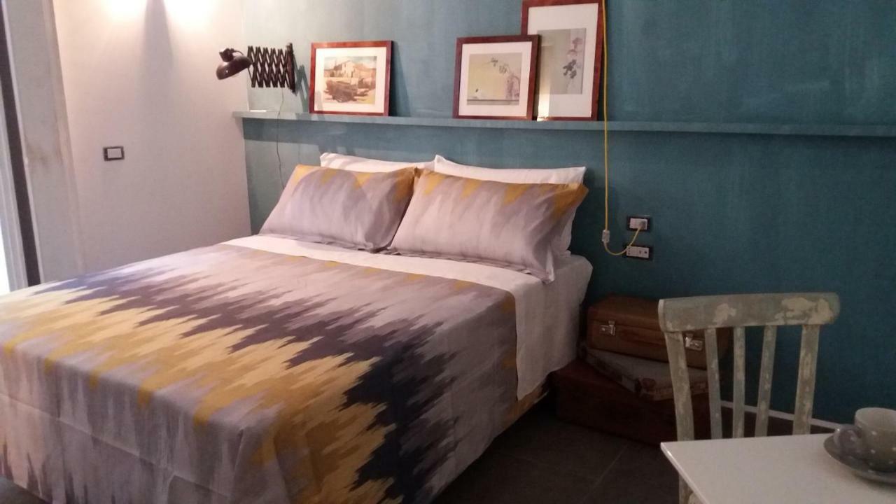 نابولي B&B Montecalvario 41 المظهر الخارجي الصورة