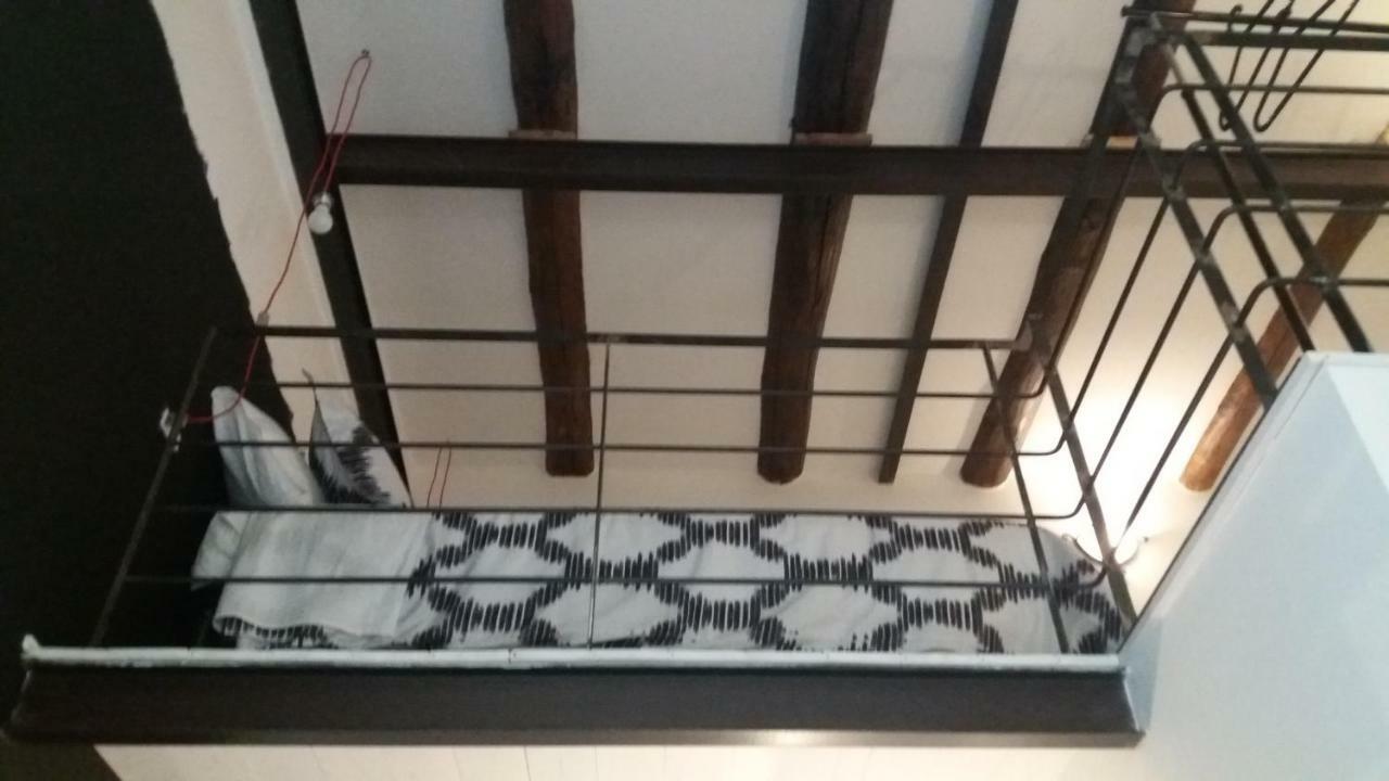 نابولي B&B Montecalvario 41 المظهر الخارجي الصورة
