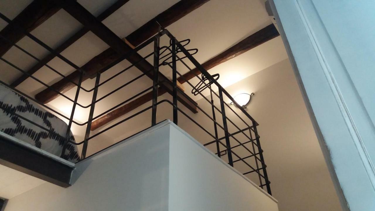 نابولي B&B Montecalvario 41 المظهر الخارجي الصورة